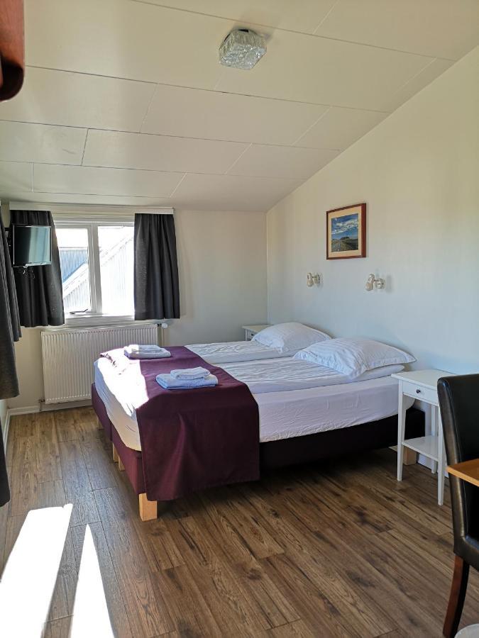 The Vik Inn By Ourhotels Екстериор снимка