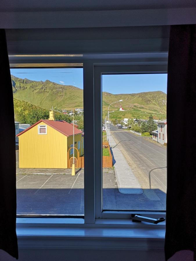 The Vik Inn By Ourhotels Екстериор снимка
