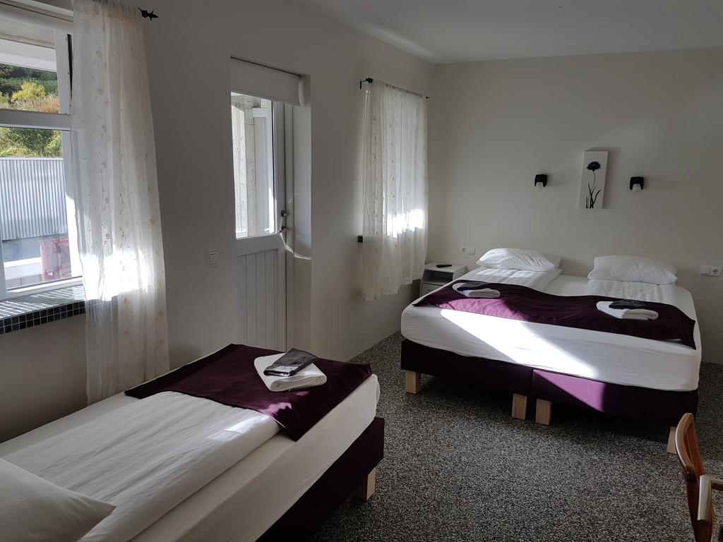 The Vik Inn By Ourhotels Екстериор снимка